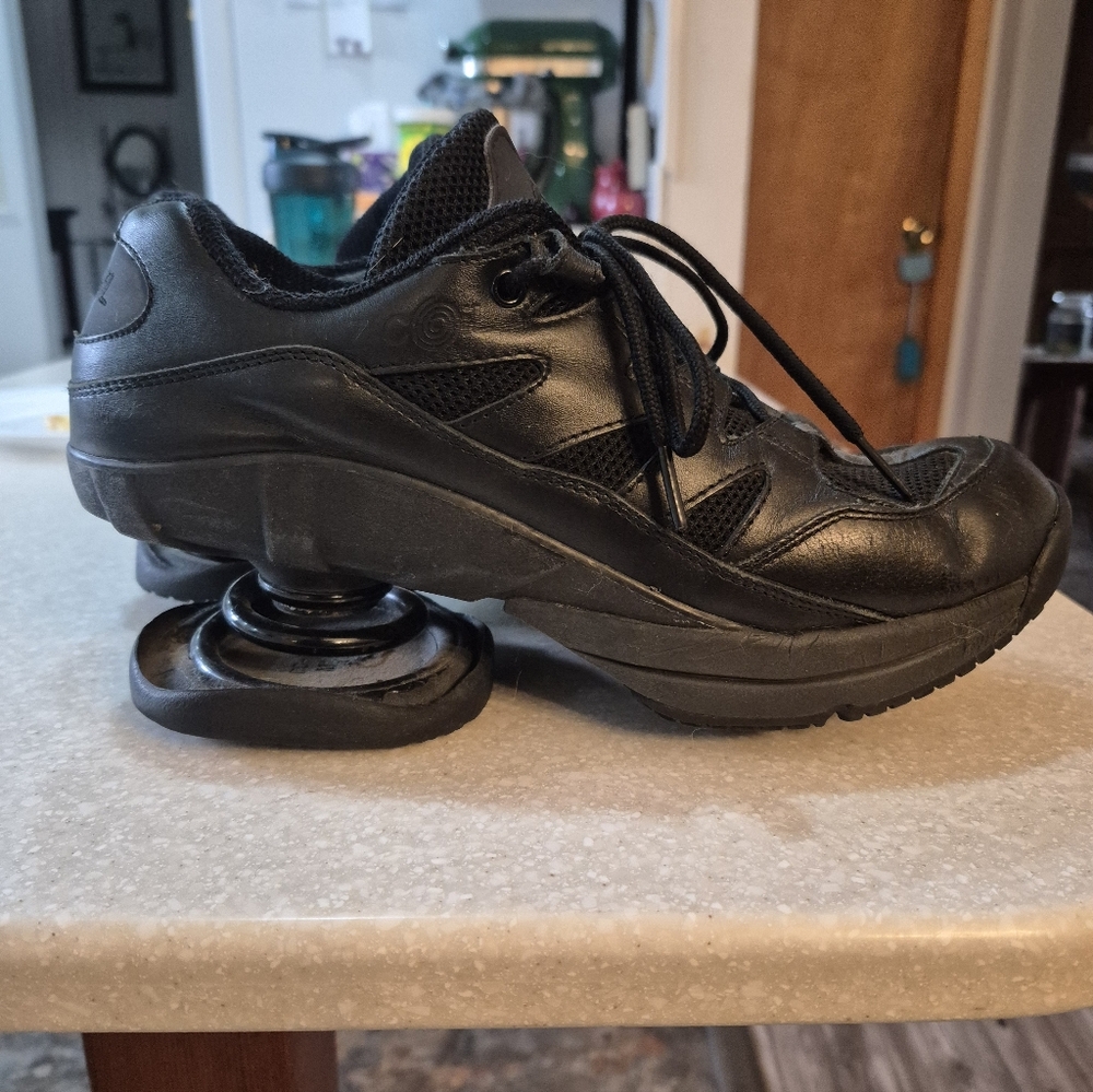 Women's Black Athletic Shoes with Spring Technology